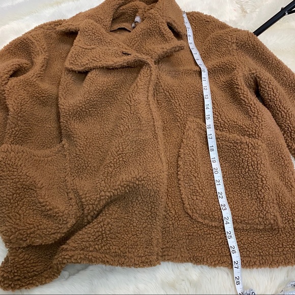 Lizard Thicket Boutique Kensington Teddy Coat - Picture 7 of 8